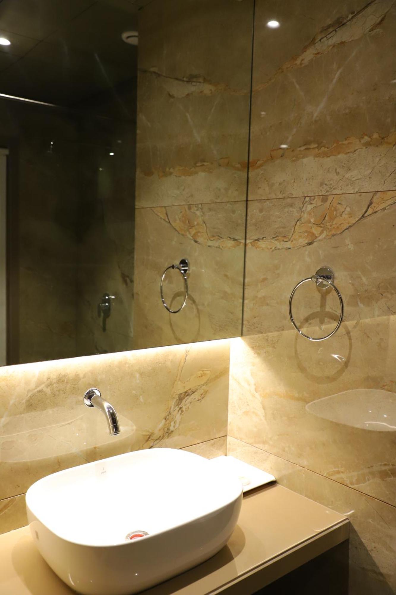 Le Vivanta Virār Zewnętrze zdjęcie